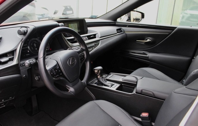 Lexus ES cena 160000 przebieg: 70250, rok produkcji 2019 z Ząbkowice Śląskie małe 466